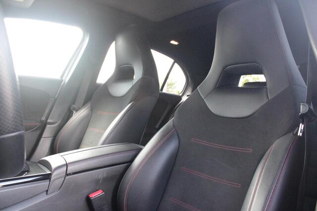Mercedes-Benz A-KLASSE 220 190PK AUTOMAAT BUSINESS SOLUTION AMG | PANORAMA SCHUIF/KANTEL DAK | SFEER VERLICHTING VOOR + ACHTER | STOEL VERWARMING OP BEIDE VOORSTOELEN | MULTIBEAM LED KOPLAMPEN | ACHTERUITRIJ CAMERA | APPLE CARPLAY/ANDROID AUTO | NAVIGATIE | CRUISE CONTROL | NIG