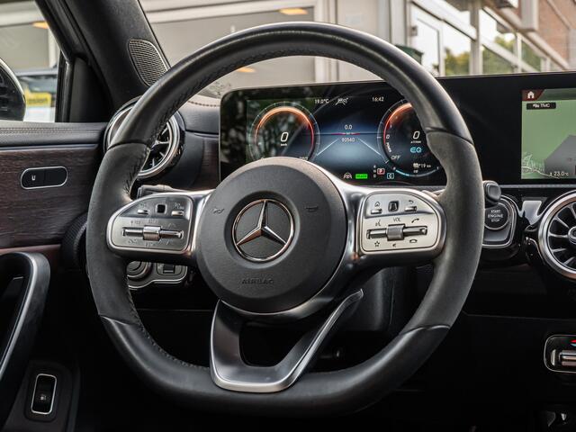 Mercedes-Benz A-KLASSE 250e AMG BRUIN LEDER ELEK SPIEGELS 19 INCH LMV LED AMBIENT LIGHTS