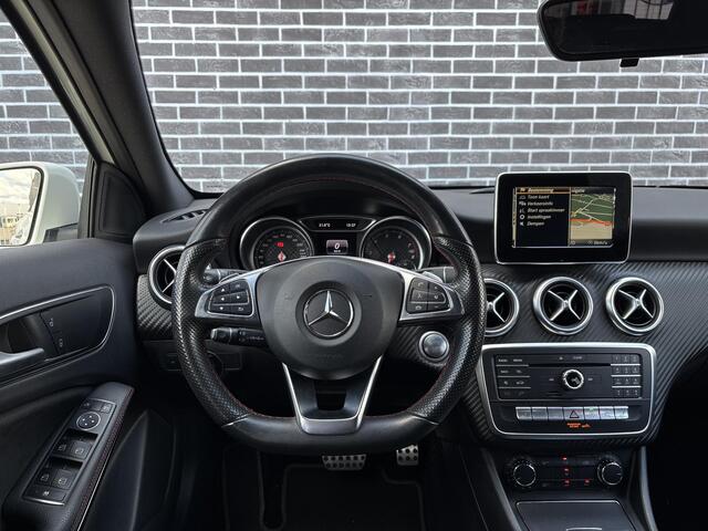 Mercedes-Benz A-KLASSE 180 Business Solution AMG | AMG-Line | Sportstoelen | Stoelverwarming | Navigatie | Achteruitrijcamera | Parkeersensoren | Lichtmetalen Velgen 18 inch | LED Koplampen