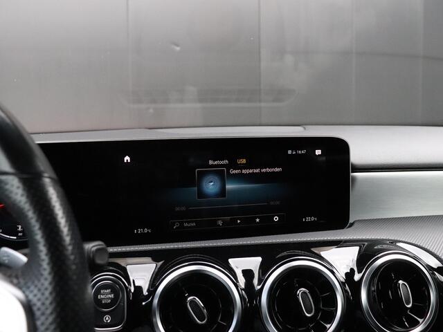 Mercedes-Benz A-KLASSE 200 Business Solution AMG | STOELVERW. | CAMERA | APPLE CARPLAY | NAVI | CRUISE |