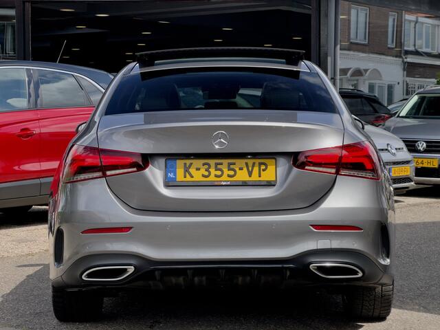 Mercedes-Benz A-KLASSE 250 e AUT8 SOLUTION AMG LIMITED PANODAK NAVI CAMERA DIGI-DASH APPLE-CARPLAY LED LMV PDC
