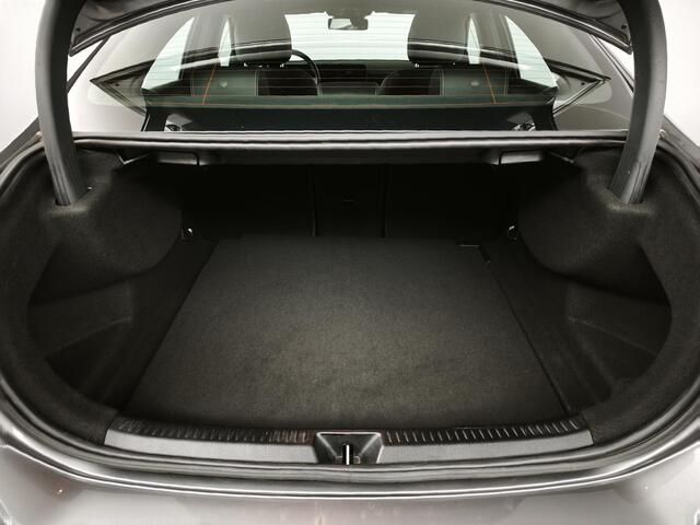 Mercedes-Benz A-KLASSE 180 Business Solution |