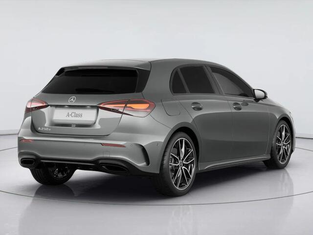 Mercedes-Benz A-KLASSE Hatchback 250 e 140 Year Edition