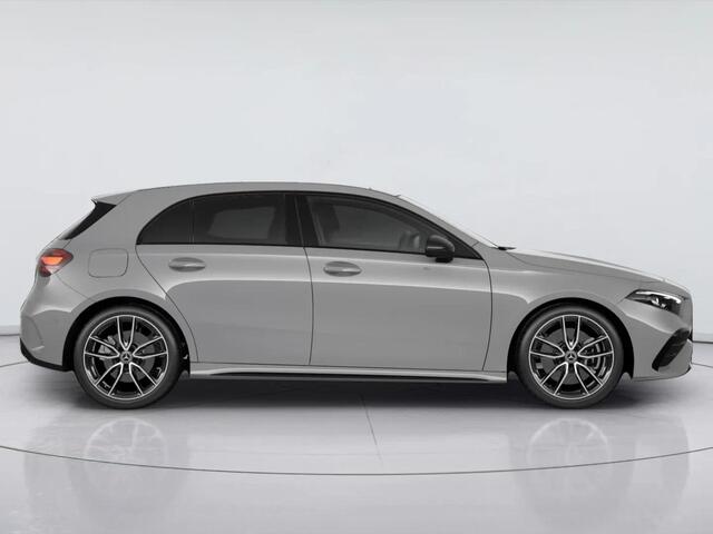 Mercedes-Benz A-KLASSE Hatchback 250 e 140 Year Edition