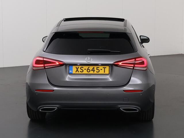 Mercedes-Benz A-KLASSE 200 Launch Edition Premium | AMG | Night | Panoramadak | Widescreen | Thermotronic |