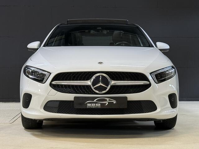 Mercedes-Benz A-KLASSE 250 e Business Solution Luxury Limited | Panoramadak | Keyless | Apple Carplay