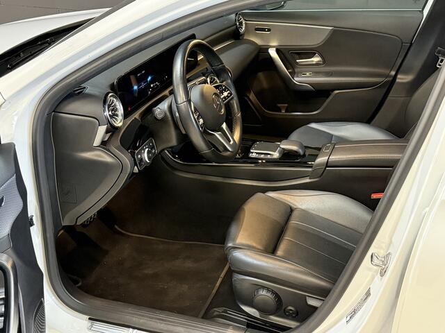 Mercedes-Benz A-KLASSE 250 e Business Solution Luxury Limited | Panoramadak | Keyless | Apple Carplay