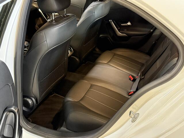 Mercedes-Benz A-KLASSE 250 e Business Solution Luxury Limited | Panoramadak | Keyless | Apple Carplay