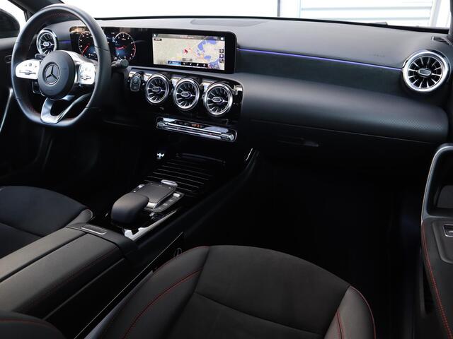 Mercedes-Benz A-KLASSE 180 AMG Line