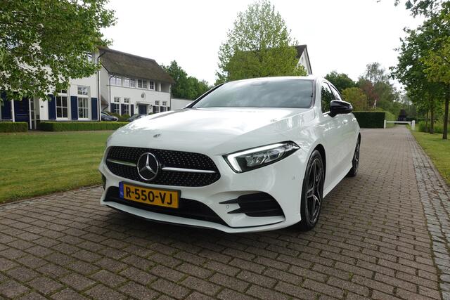 Mercedes-Benz A-KLASSE 180 AMG Line