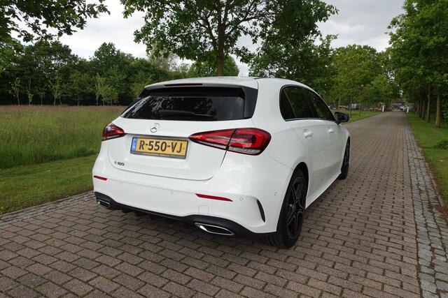 Mercedes-Benz A-KLASSE 180 AMG Line