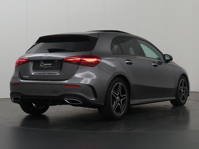 Mercedes-Benz A-KLASSE 180 Star Edition AMG Line | Night | Panoramadak | Sfeerverlichting | MULTIBEAM LED | Stoelverwarming | Sfeerverlichting |