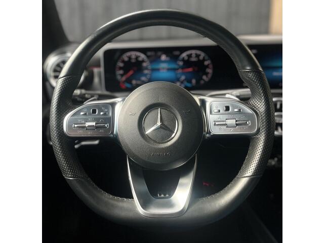 Mercedes-Benz A-KLASSE 250 Premium |AMG 2019| PANO/SFEERVERLICHTING/MEMORY