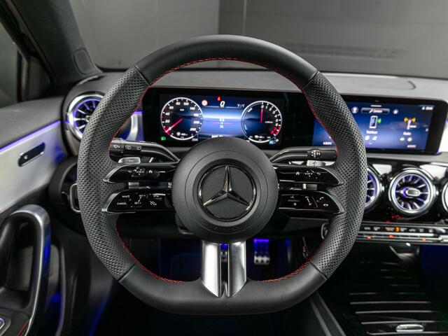 Mercedes-Benz A-KLASSE Hatchback 250 e Business Solution AMG