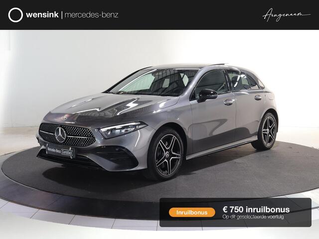 Mercedes-Benz A-KLASSE 250e Business Solution AMG | Panoramaschuifdak | Night | Multibeam Led | Achteruitrijcamera | Afneembare trekhaak |