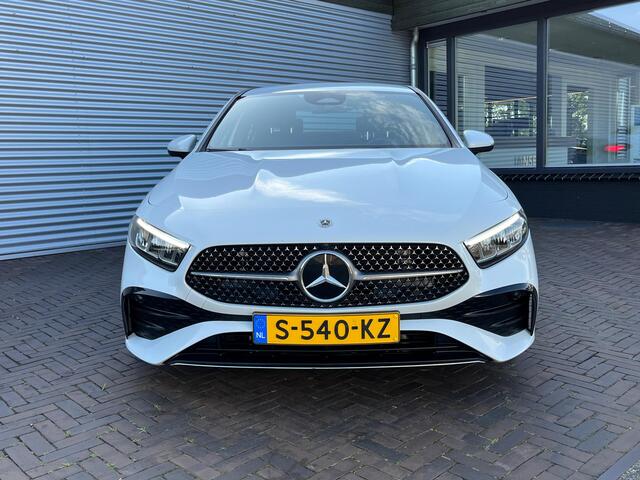 Mercedes-Benz A-KLASSE 180 AMG Line