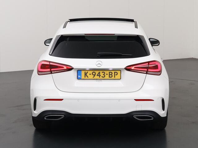 Mercedes-Benz A-KLASSE 180 Business Solution AMG | Night | Panoramadak | Trekhaak | Keyless | Memory | Premium Sound | Multibeam | Widescreen |