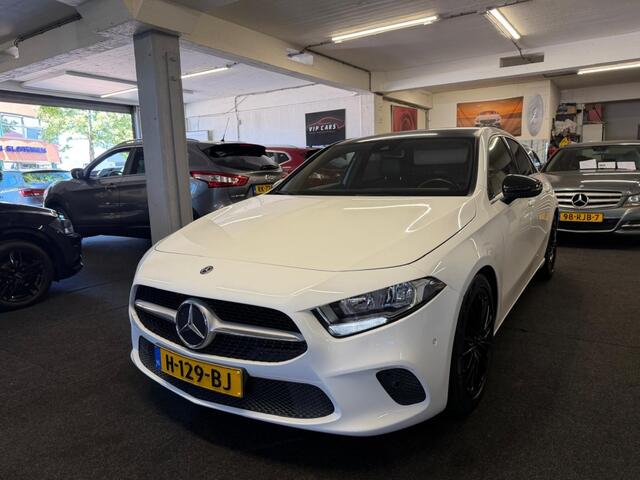 Mercedes-Benz A-KLASSE 180 Bns Solution*Carplay*Camera*Led*Velgen