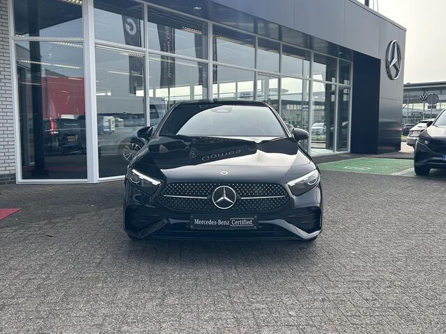 Mercedes-Benz A-KLASSE 250 e Star Edition AMG Line LIMITED | Panoramadak | Carplay | LED Koplampen