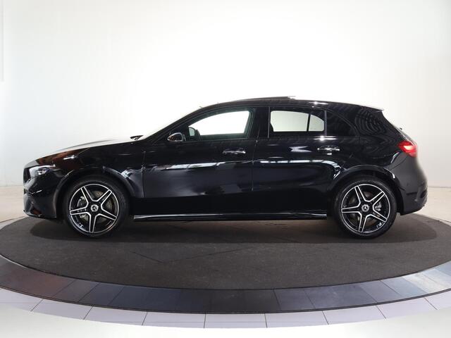 Mercedes-Benz A-KLASSE 250 e Business Solution AMG | Panoramaschuifdak | Stoelverwarming | Achteruitrijcamera | MULTIBEAM LED |