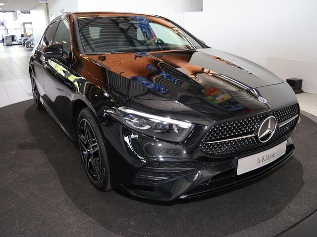 Mercedes-Benz A-KLASSE 250 e Business Solution AMG | Panoramaschuifdak | Stoelverwarming | Achteruitrijcamera | MULTIBEAM LED |