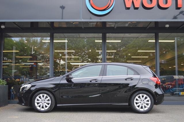 Mercedes-Benz A-KLASSE 160 Ambition Led Navi Airco Cruise Trekhaak Pdc