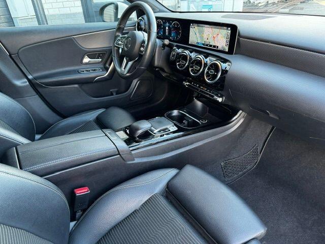 Mercedes-Benz A-KLASSE 200 d Premium Automaat Airco/ECC,Navigatie Prijs Incl. BTW/BPM