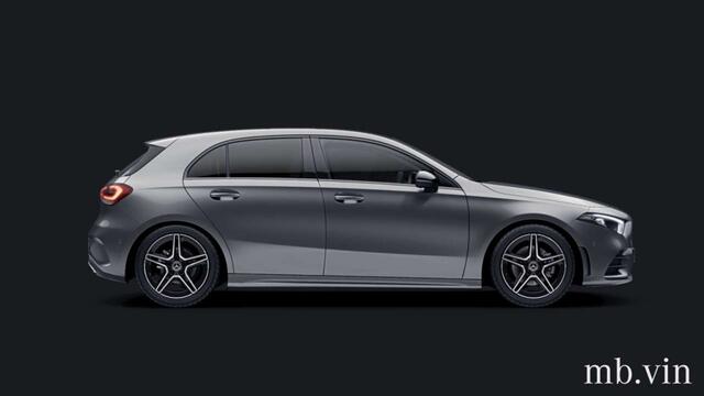 Mercedes-Benz A-KLASSE 180 AMG-Line,Schuifdak,WideScreen,LED,Clima,Stoelverw,Camera,Lane Ass.,