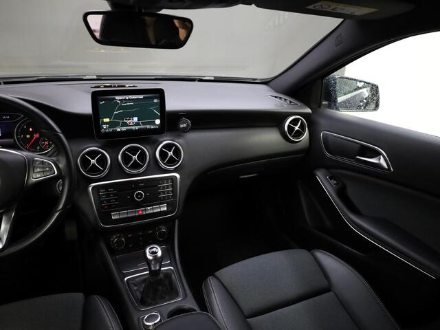Mercedes-Benz A-KLASSE 180 d Business Solution | Airco | Climate Control | Stoelverwarming | Cruise Control | Bluetooth | Navigatie |