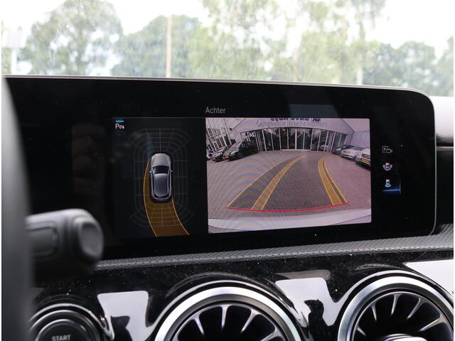 Mercedes-Benz A-KLASSE 200 AMG Line Sfeerverlichting | Widescreen