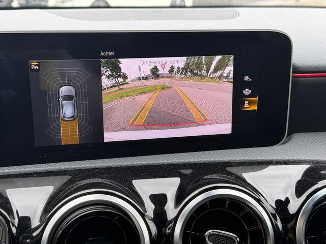 Mercedes-Benz A-KLASSE 180 Business Solution AMG l Automaat l Camera l Tempomaat l Stoelverwarming l Led High Perfromance I Zit comfort pakket l Smartphone integratie pakket l