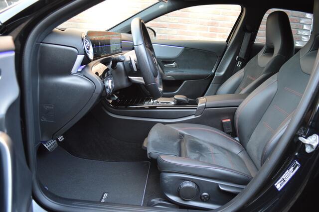 Mercedes-Benz A-KLASSE 250 e AMG Multibeam Panorama Widescreen Sfeer Camera CarPlay Pdc