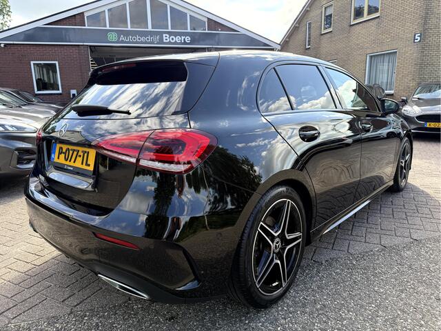 Mercedes-Benz A-KLASSE 180 Business AMG Camera, Sfeerverlichting, Stoelverwarming