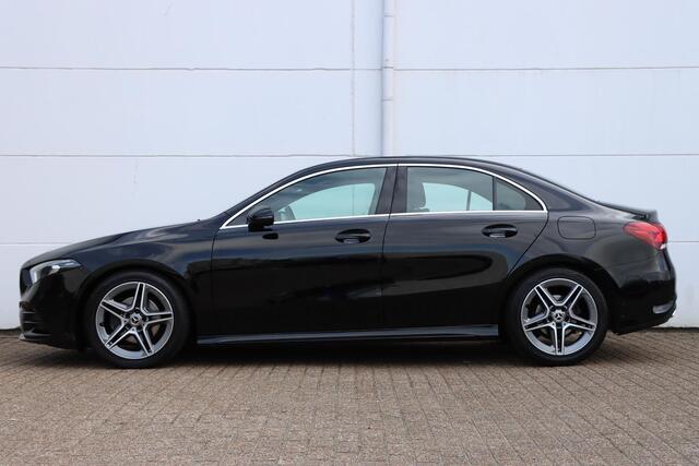Mercedes-Benz A-KLASSE 180 Business Solution AMG 136pk Automaat