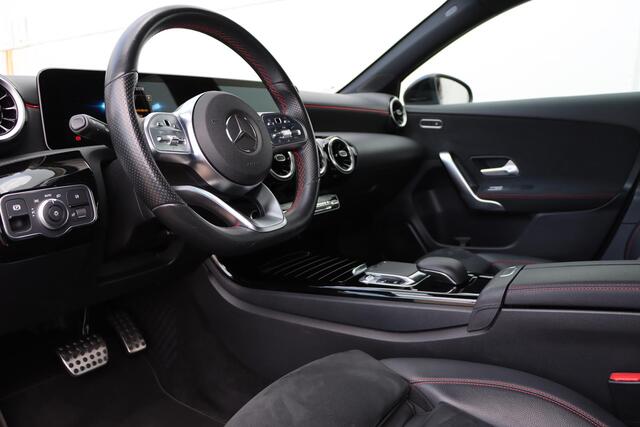 Mercedes-Benz A-KLASSE 180 Business Solution AMG 136pk Automaat