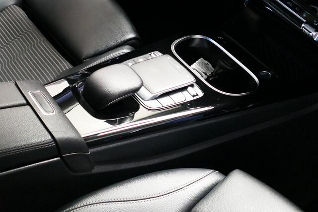 Mercedes-Benz A-KLASSE 250 e Carplay/Android, Navi, Clima, StoelVerw, Full Led, Haak 1600kg