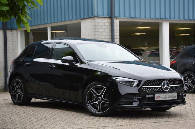 Mercedes-Benz A-KLASSE 250 e AMG Line PANORAMADAK | NIGHT-PAKKET | SFEERVERL | KEYLESS | TREKHAAK | MULTIBEAM | CAMERA | ENZ