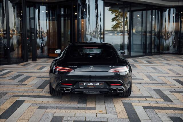 Mercedes-Benz AMG-GT 4.0 S Premium Facelift Burmester Pano Distronic Keyless