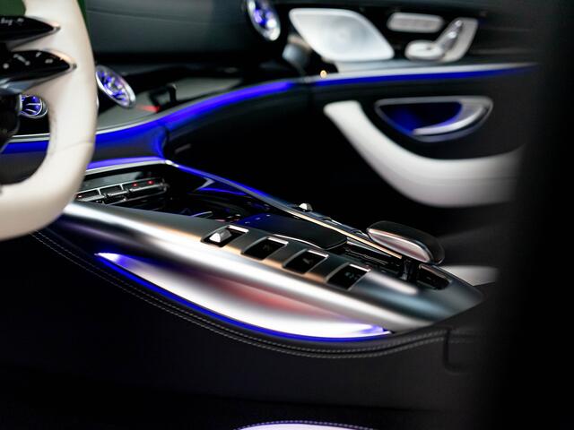 Mercedes-Benz AMG-GT 4-Door Coupe AMG 43 4MATIC+ Premium Plus | Spectraalblauw Magno | Carbonpakket | Night | Nappa