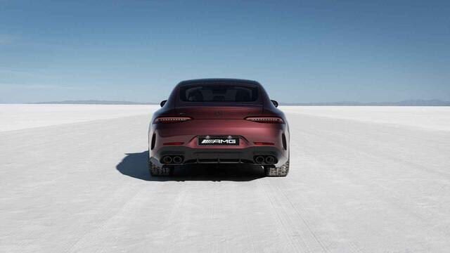 Mercedes-Benz AMG-GT 4-Door Coupe AMG 43 4MATIC+ Premium Plus | AMG Night | Glazen dak | Burmester | 5-zits | Softclose | Carbon inleg | Sportuitlaat | 21" lichtmetalen velgen |