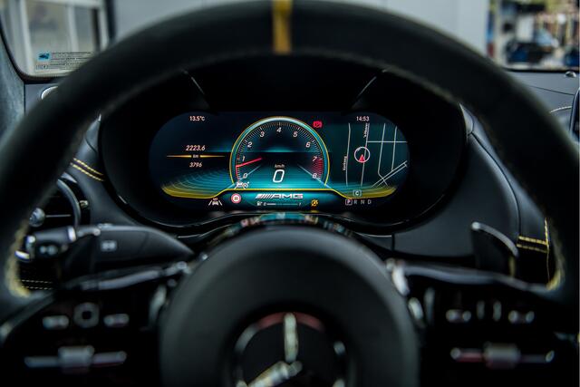 Mercedes-Benz AMG-GT 4.0 R