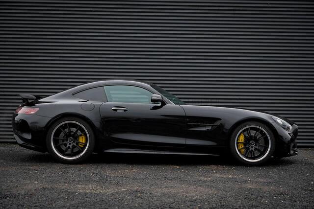 Mercedes-Benz AMG-GT 4.0 R