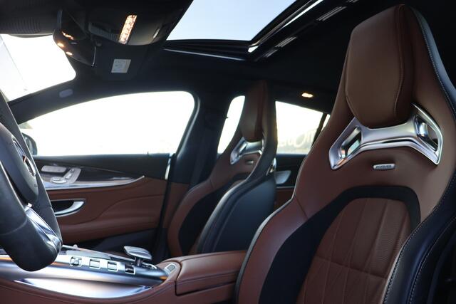 Mercedes-Benz AMG-GT 4-Door Coupe AMG 53 4MATIC+ Premium Plus I Performance stoelen I Achteras besturing I Luchtvering I Schuifdak I 360 camera I Distronic I Burmester I Head-up I Carbon pakket I I Nederlandse auto I 4 zitter I 1e eigenaar I Bruin leder I BTW auto I