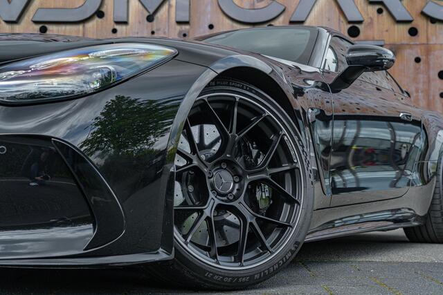 Mercedes-Benz AMG-GT AMG 63 4MATIC+ | Carbon Ext + Int | Aerodynamic Pakket | Premium Plus | Keramisch | Burmester |