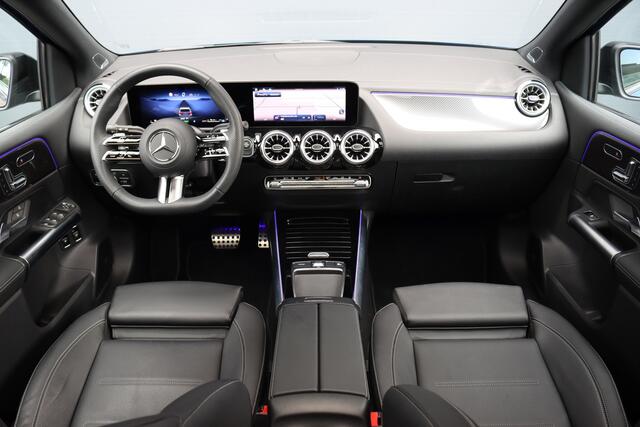 Mercedes-Benz B-KLASSE 250 e Star Edition AMG Line | Distronic Pro | Panoramadak | Memory | Burmester | Verwarmd Stuurwiel | Surround Camera | Keyless Go | Night Pakket | Augmented Reality |
