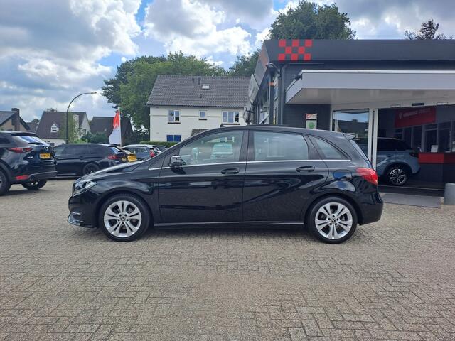 Mercedes-Benz B-KLASSE 180 Business
