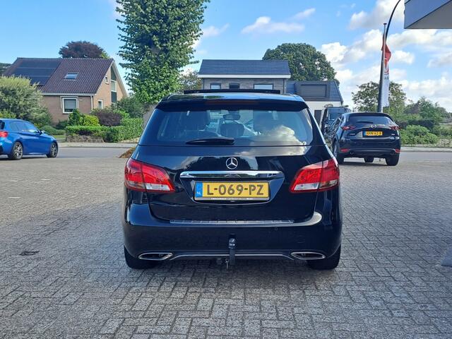 Mercedes-Benz B-KLASSE 180 Business