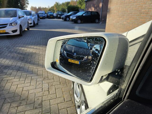 Mercedes-Benz B-KLASSE 220 4MATIC