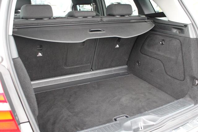 Mercedes-Benz B-KLASSE 180 Ambition | Trekhaak | Goed Onderhouden! | Lichtmetalen Velgen | Airco | Cruise Control | Navigatie |