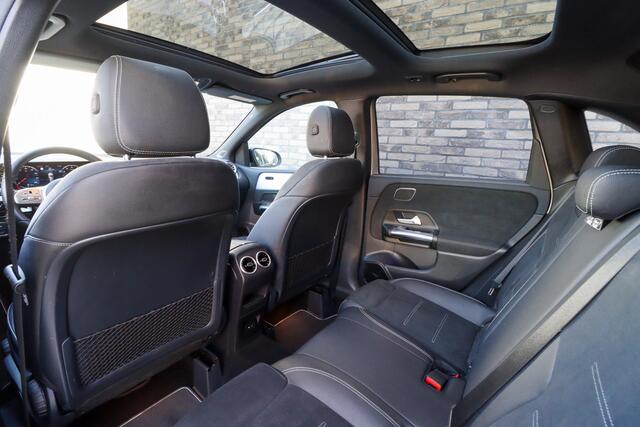 Mercedes-Benz B-KLASSE 250 e Premium AMG | PHEV | Panoramadak | Adaptieve cruise | Rijklaarprijs - incl.garantie